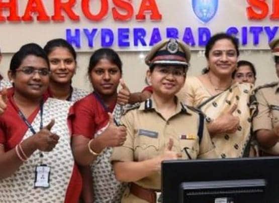 कौन हैं IPS स्वाति लकड़ा, ट्विटर पर उन्हें क्यों दी जा रही है बधाई