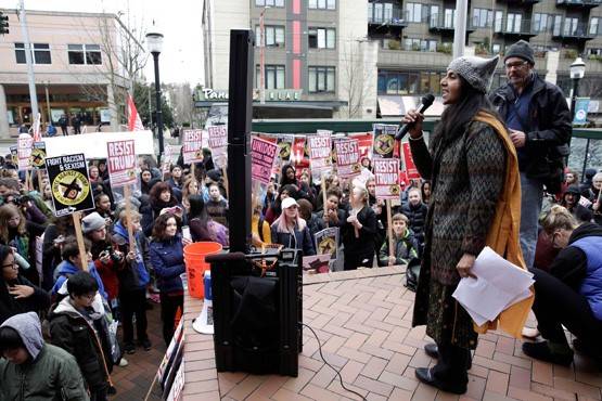 कौन हैं क्षमा? जो अमेर‍िका में बनीं Black Lives Matter आंदोलन का चेहरा