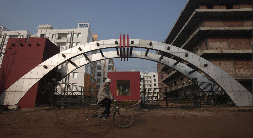 कोरोना संकट के बीच बिहार पर दोहरी मार, रिकॉर्ड स्तर पर पहुंची बेरोजगारी