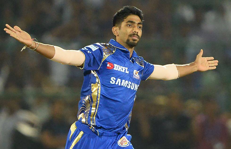 हार्दिक पंड्या ने महान खिलाड़ियों से बनाई IPL की बेस्ट Playing XI, इस भारतीय को दी कप्तानी