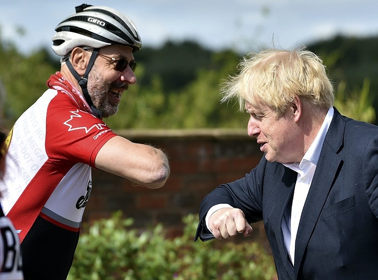 ब्रिटिश PM ने चलाई 'मेड इन इंडिया' साइकिल, मोटापे के खिलाफ योजना शुरू