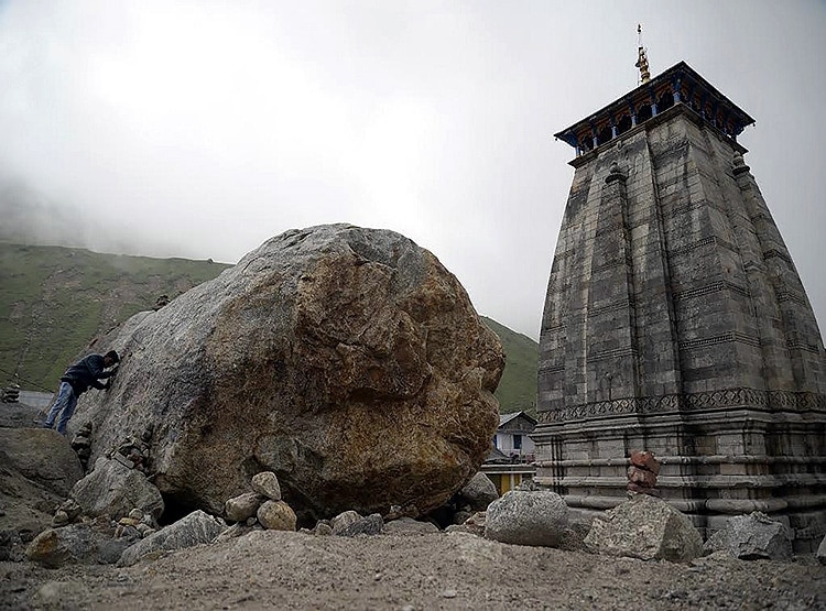 आखिर कैसे फटा पिथौरागढ़ में बादल, जानिए क्या है वजह?