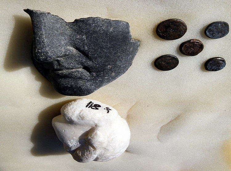 मिस्रः दुनिया की सबसे सुंदर रानी के राज खोलेंगे 2000 साल पुराने सिक्के