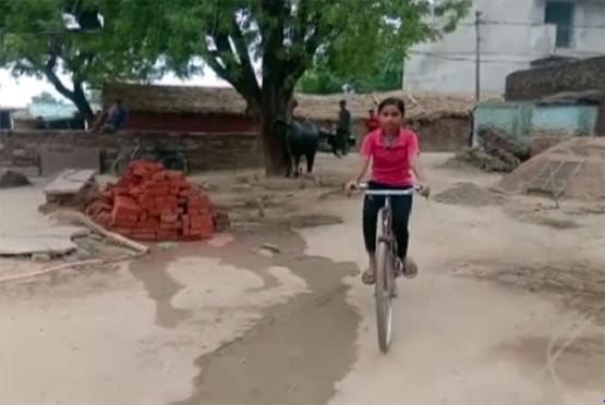 क्यों MP की इस लड़की से इंस्पायर्ड हुईं प्रियंका चोपड़ा, कहा- मुझे गर्व है