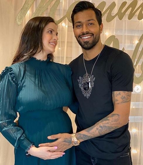 बेटे के पिता बने हार्दिक पंड्या, कप्तान कोहली ने दिया ऐसा रिएक्शन