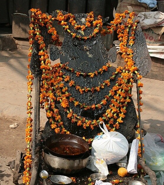 सावन के पहले शनिवार ना करें ये 10 गलतियां, उथल-पुथल मचा देंगे शनिदेव
