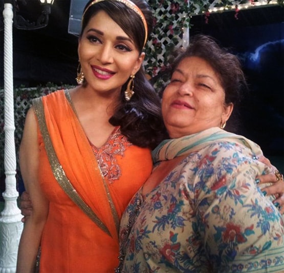 मुंबई की चॉल में बीता था सरोज खान का बचपन, एक डॉक्टर की मदद से मिला काम