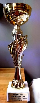 12 साल की उम्र में पास की 12वीं, इस लड़की को 14 भाषाओं का ज्ञान