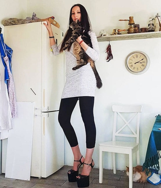 ये हैं दुनिया की सबसे लंबी रूसी मॉडल, इनके आगे अच्छे कद वाले हीरो भी फेल