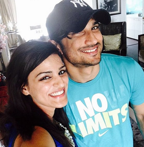 सुशांत की बहन ने शेयर की भाई संग व्हाट्सएप चैट, याद किए बचपन के दिन