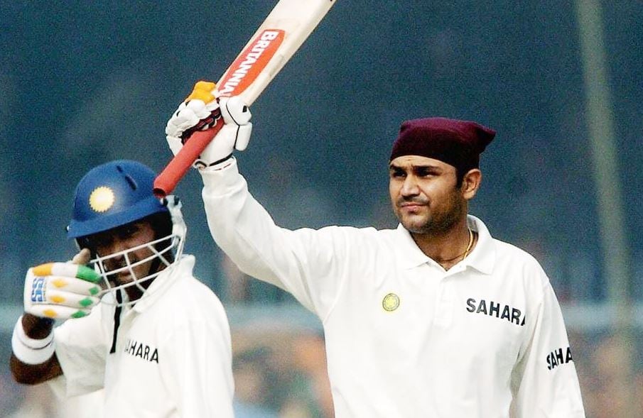 'टेस्ट में वीरू की तरह हिट होंगे रोहित'- इस पूर्व क्रिकेटर ने माना