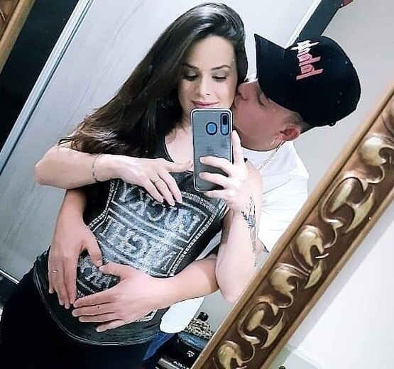 जुड़वा बच्चों को जन्म देने के बाद कोरोना संक्रमित महिला की मौत