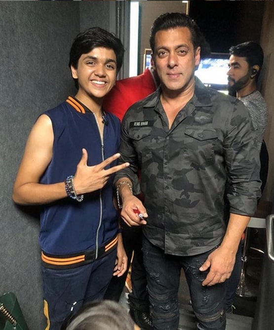 इरफान खान ने 'मदारी' में जिस बच्चे को किया था किडनैप, अब हो गया इतना बड़ा