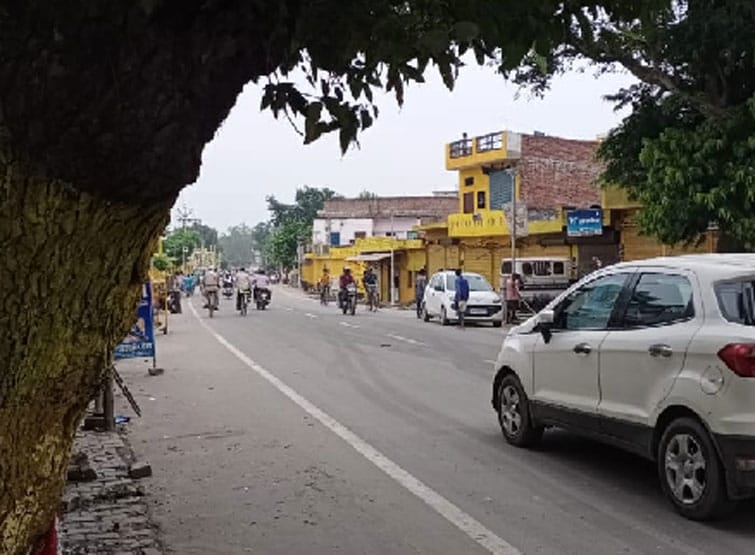 पीले रंग में सराबोर राम की नगरी अयोध्या, जानें क्या है महत्व