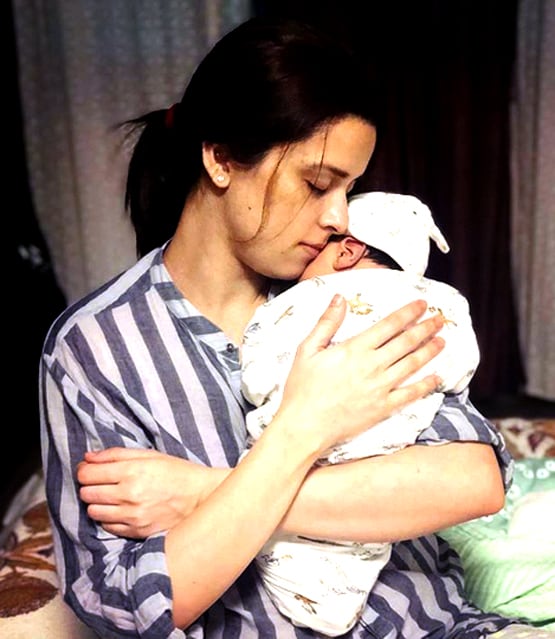 एकता ने पहली बार दिखाया बेटे का चेहरा, दिखी मां संग शानदार बॉन्डिंग