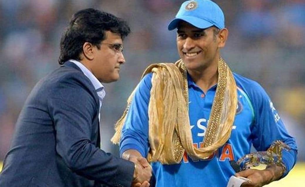गांगुली ने धोनी को माना खतरनाक, कहा- इस नंबर पर करें बैटिंग