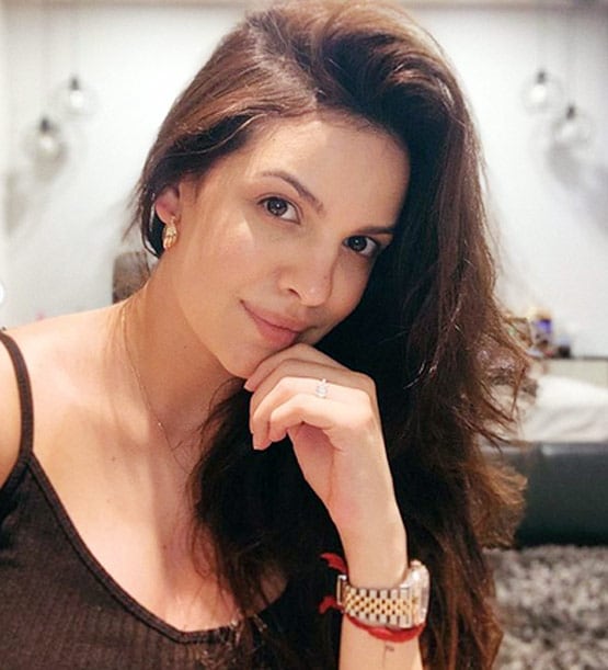 हार्दिक पंड्या की मंगेतर नताशा ने फ्लॉन्ट किया बेबी बंप, शेयर की तस्वीरें