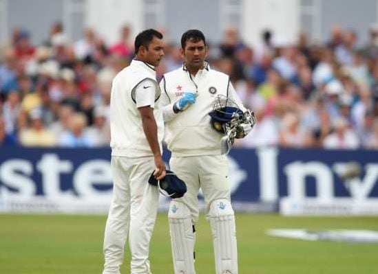 इस क्रिकेटर का खुलासा- डेब्यू टेस्ट में धोनी ने मुझसे ये कहा था