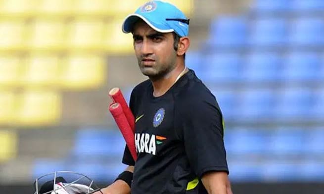 'वॉर्नर-स्मिथ के होते हुए भी AUS को धूल चटा सकते हैं हमारे बॉलर्स'