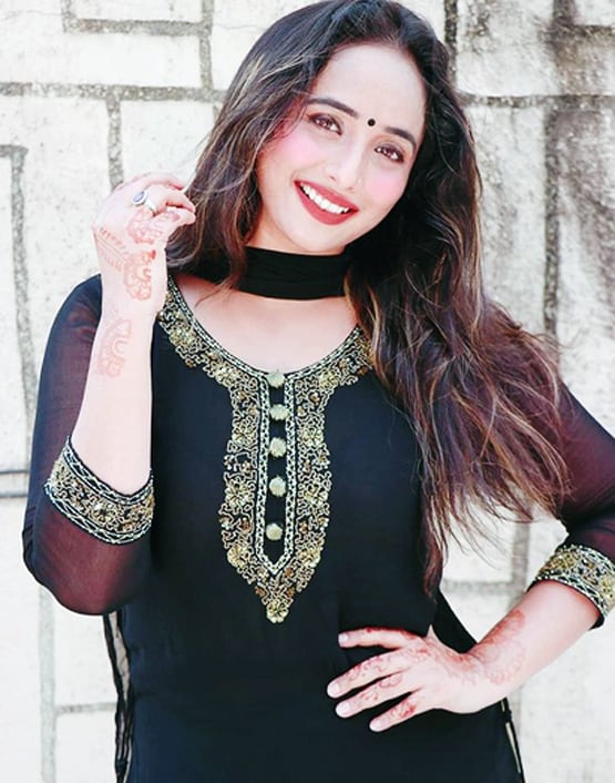 एक्ट्रेस रानी चटर्जी के पीछे पड़ा शख्स, बोलीं- बर्दाश्त नहीं होता, सुसाइड कर लूं?