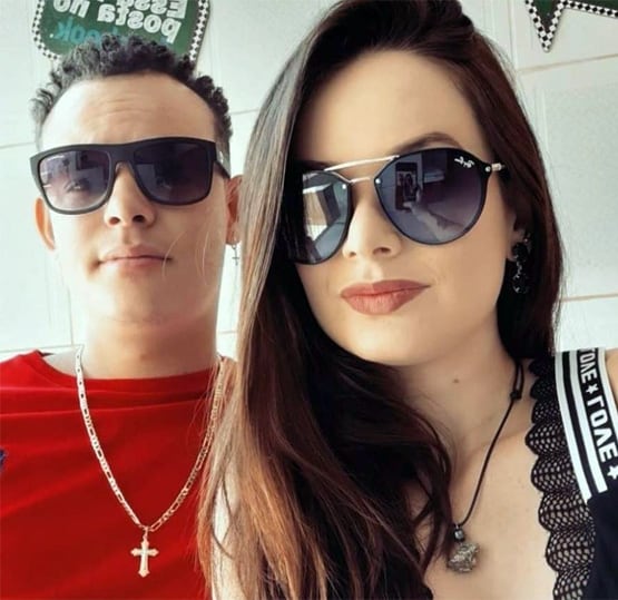 जुड़वा बच्चों को जन्म देने के बाद कोरोना संक्रमित महिला की मौत