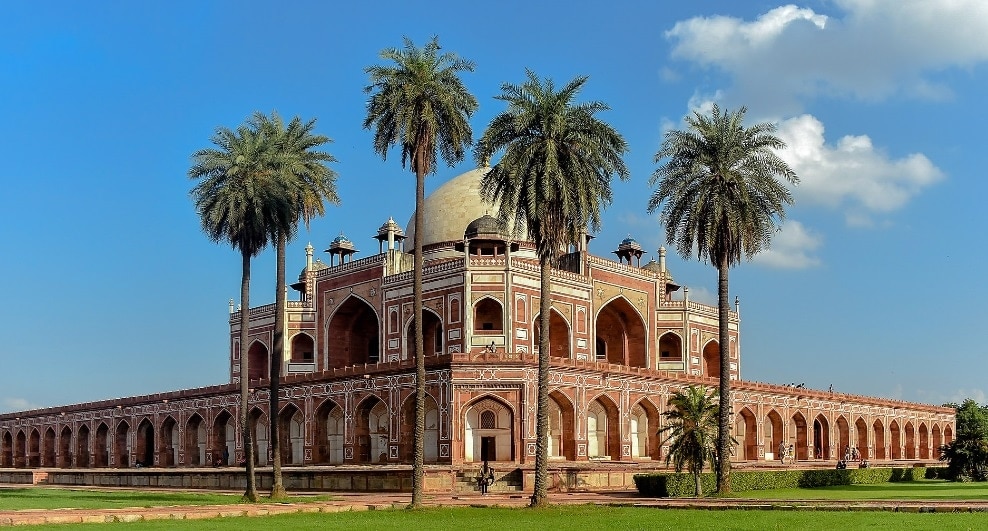 खुल गईं हमारी ऐतिहासिक धरोहरें, ऐसे सुरक्षित होकर जाइए घूमने