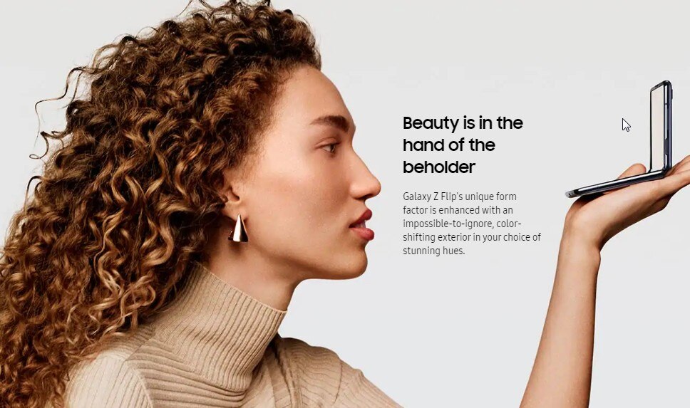 Samsung के इस फोल्डेबल फोन को कल आधी कीमत में खरीदने का मौका