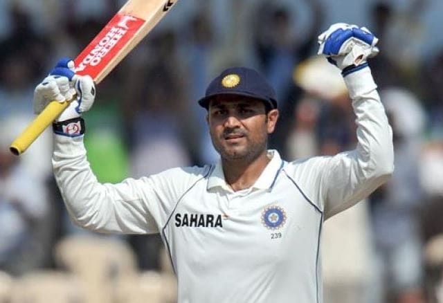 DRS से आउट होने वाले पहले बल्लेबाज बने थे सहवाग, मैच हारा था भारत