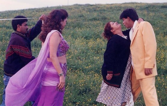 बॉलीवुड सितारों की फेवरेट थीं सरोज खान, सेलेब्स संग अनसीन तस्वीरें वायरल