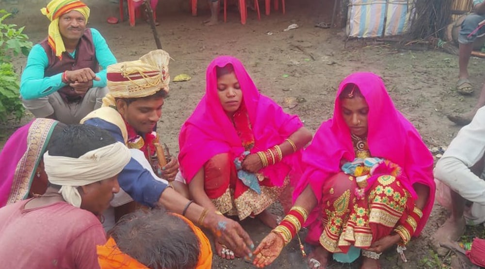 एक दूल्हे की दो दुल्हन, एक की लव मैरिज तो दूसरी की अरेंज्ड!