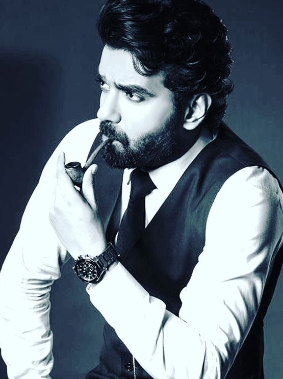 IAS होकर रखा एक्टिंग में कदम, हुए पॉपुलर, जानें- कैसे मिला था मौका