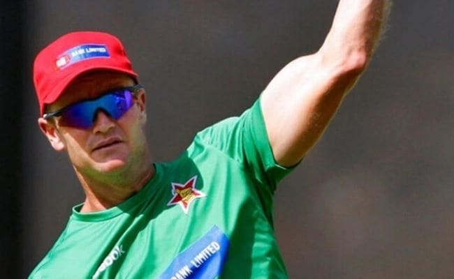 पूर्व PAK कोच का खुलासा- यूनुस खान ने मेरी गर्दन पर चाकू रखा था