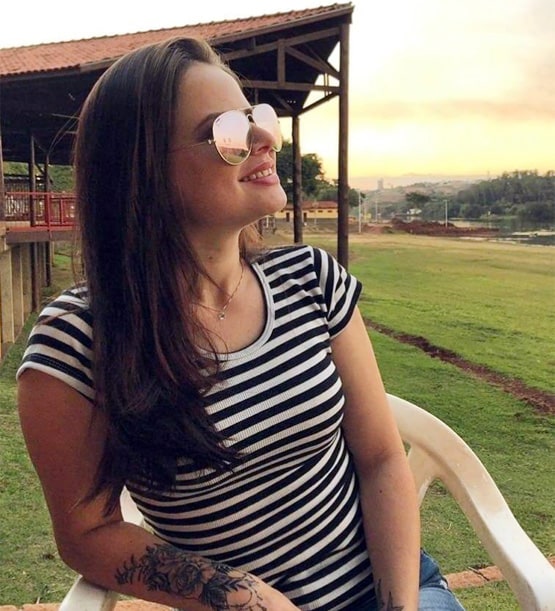 जुड़वा बच्चों को जन्म देने के बाद कोरोना संक्रमित महिला की मौत