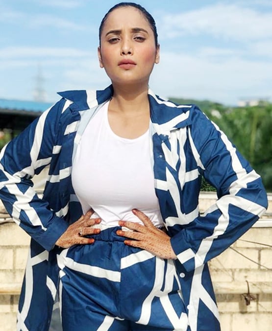 एक्ट्रेस रानी चटर्जी के पीछे पड़ा शख्स, बोलीं- बर्दाश्त नहीं होता, सुसाइड कर लूं?