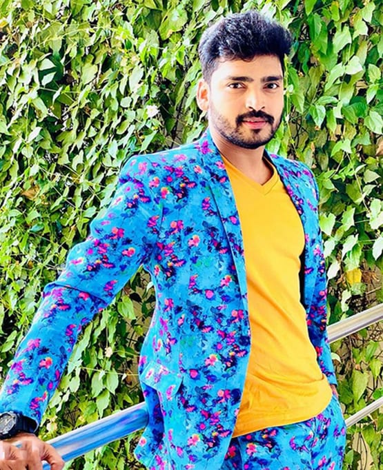 पार्थ समथान से श्रेनू पारिख तक, कोरोना की चपेट में आए ये 7 टीवी सेलेब्स