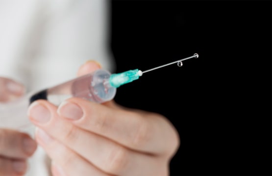 Coronavirus: अमेरिका को पहली वैक्सीन बनाने में मिली बड़ी सफलता