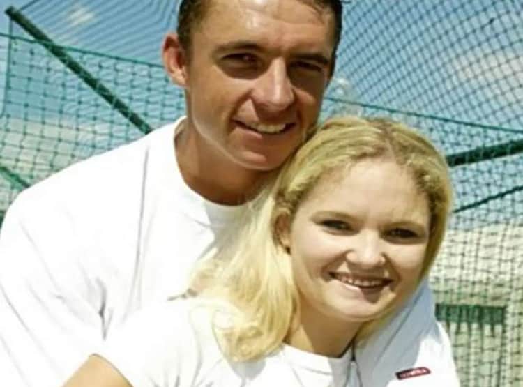 पहले खेला मैच, फिर शादी रचाने हेलिकॉप्टर से पहुंचा था ये क्रिकेटर