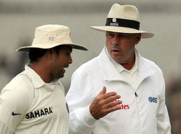 पूर्व अंपायर का खुलासा- इस भारतीय खिलाड़ी को बैन किया तो नाराज हो गए धोनी