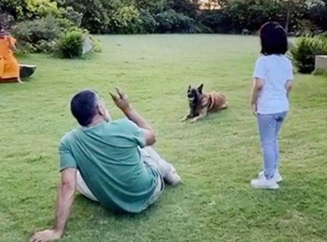 कोहली का नया लुक हुआ वायरल, बढ़ी हुई दाढ़ी में ऐसे आ रहे हैं नजर