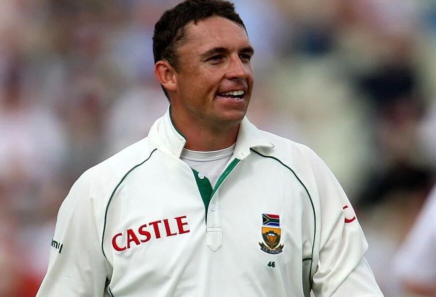 पहले खेला मैच, फिर शादी रचाने हेलिकॉप्टर से पहुंचा था ये क्रिकेटर