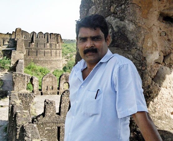 पाकिस्तान में गुम हो चुके हैं कई प्राचीन मंदिर, खोज रहा है ये शख्स