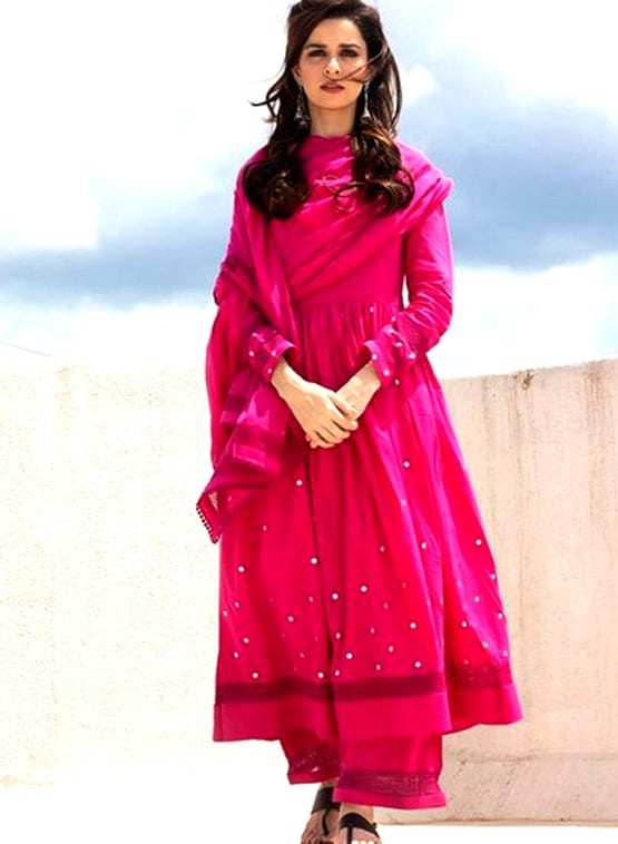 एकता ने पहली बार दिखाया बेटे का चेहरा, दिखी मां संग शानदार बॉन्डिंग