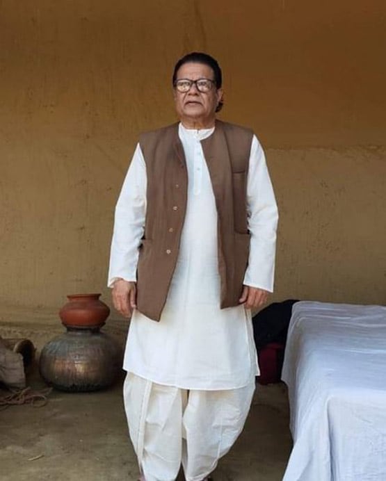 करियर की उल्टी गंगा, भजन सम्राट से ग्लैमर इंडस्ट्री में पहुंचे अनूप जलोटा