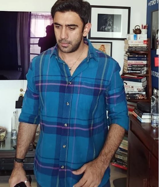 16 की उम्र में घर से भागे, नौकर-गार्ड बने, फिर यूं पाया अमित साध ने मुकाम