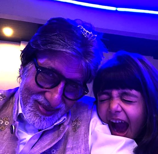 डिस्चार्ज के वक्त दादा अमिताभ से मिली आराध्या, बोलीं- रोना मत