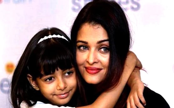 डिस्चार्ज के वक्त दादा अमिताभ से मिली आराध्या, बोलीं- रोना मत