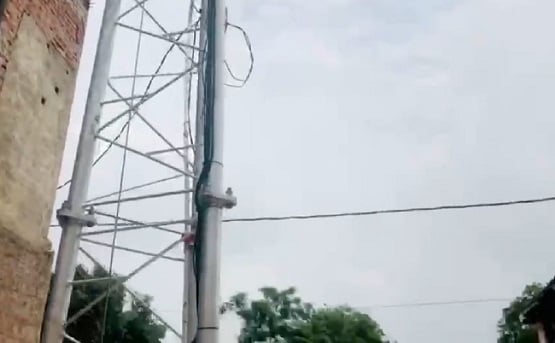 गांव तक ICC अंपायर ने पहुंचाया इंटरनेट, पेड़ पर चढ़कर करते थे बात