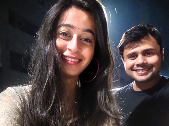 कोरोना से नहीं डरी मोहब्बतें, लॉकडाउन में इन सेलेब्स ने लिए 7 फेरे