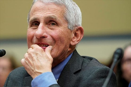 टॉप एक्सपर्ट ने चेताया- युवा भी ICU में, कम मृत्यु दर की थ्योरी गलत