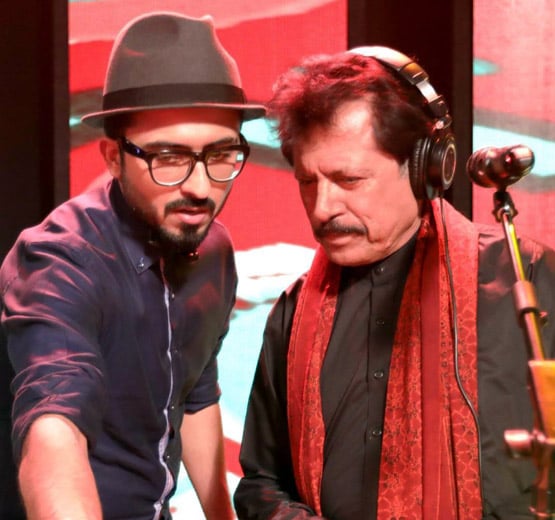 वो पाकिस्तानी सिंगर, जिसके गाने सुन प्यार में मिली बेवफाई को भुलाना हुआ आसान